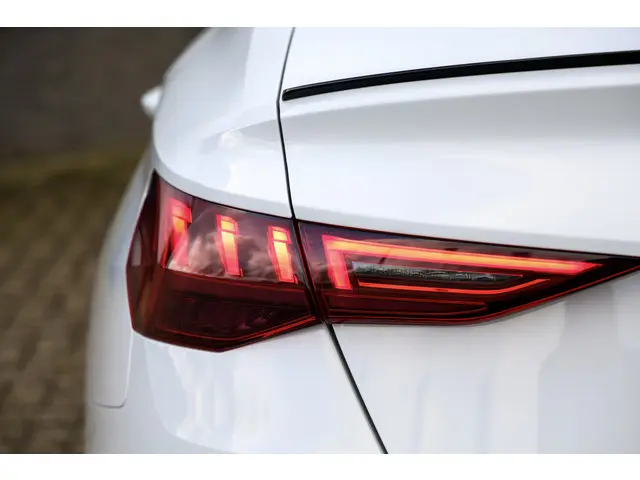 Audi A3 Limousine 35 TFSI 3x S-Line 150PK 2023 Benzine 21