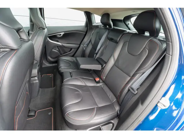 Volvo V40 2.0 D4 Ocean Race Business 2014 Diesel 10