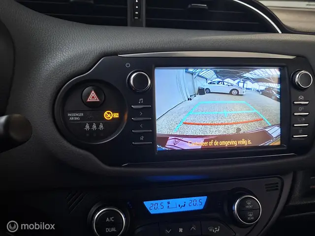 Toyota Yaris 1.5 VVT-i Active 2019 Benzine 17