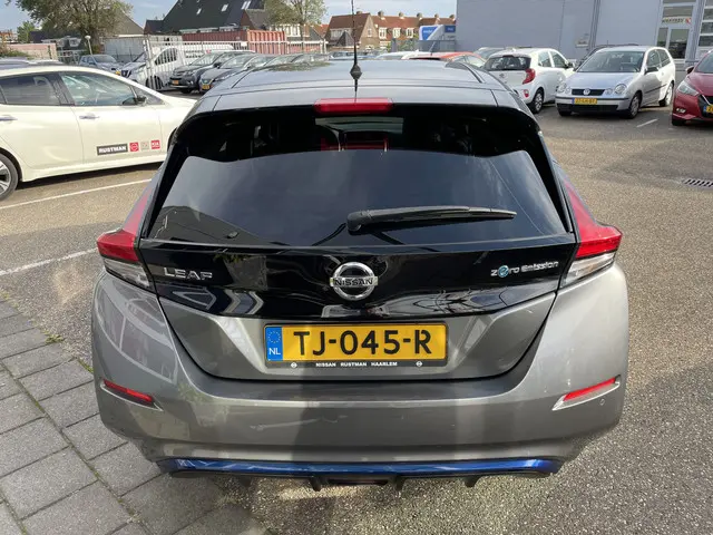 Nissan Leaf Tekna 40 kWh 2-Tone Incl. BTW 2018 Elektrisch 5