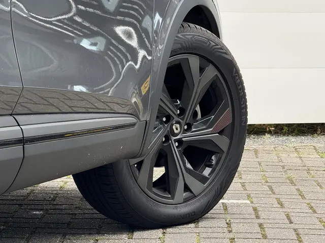 Renault Arkana 1.3 160 R.S. line 2023 Benzine 22