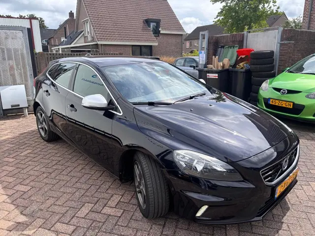 Volvo V40 2.0 D4 R-Design Bns 2014 Diesel 11