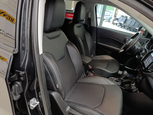 Jeep Compass 1.3T Limited 2020 Benzine 17