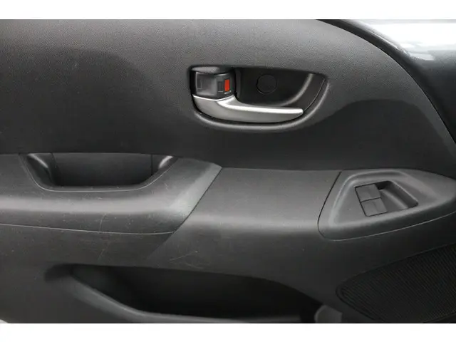 Toyota Aygo 1.0 VVT-i x-play 2021 Benzine 27