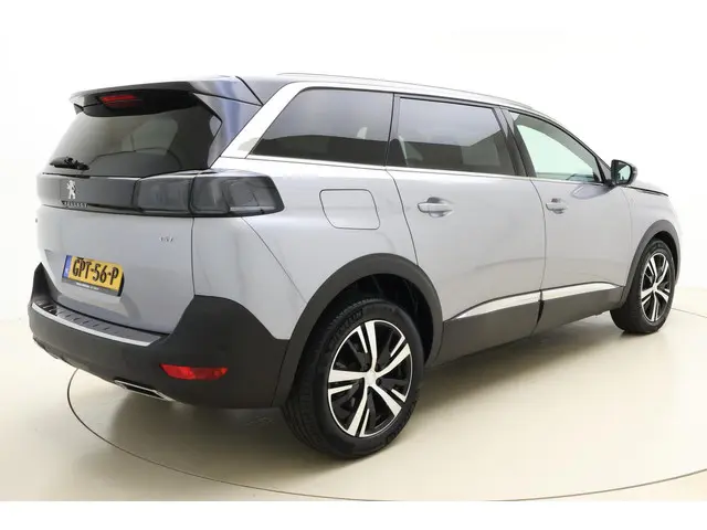 Peugeot 5008 1.2T 130pk GT 2023 Benzine 2