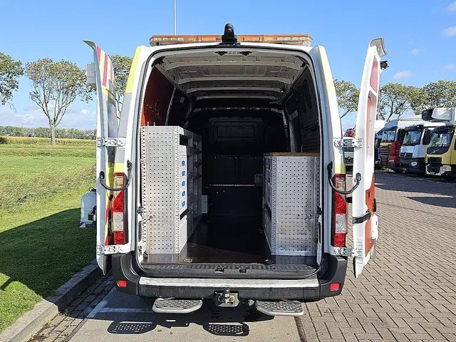 Renault Master 2.3 2018 Diesel 15