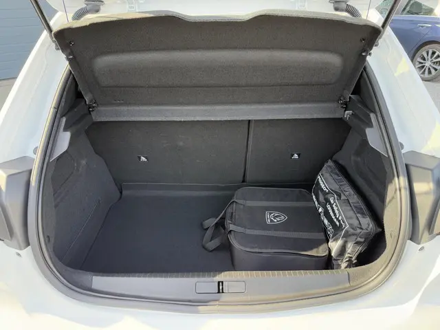 Peugeot e-208 EV Active Pack 50 kWh 2022 Elektrisch 23