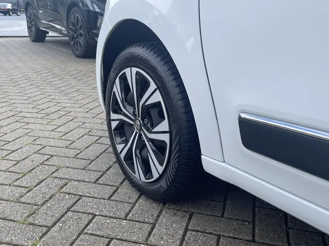 Renault Twingo 1.0 SCe Limited 2022 Benzine 21