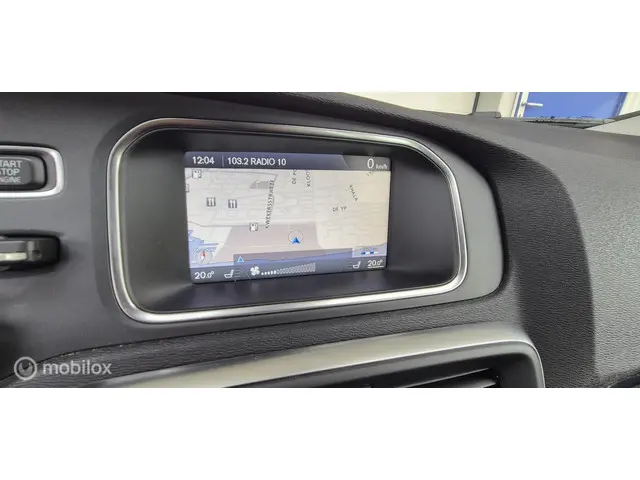 Volvo V40 1.6 T3 Momentum 2013 Benzine 25