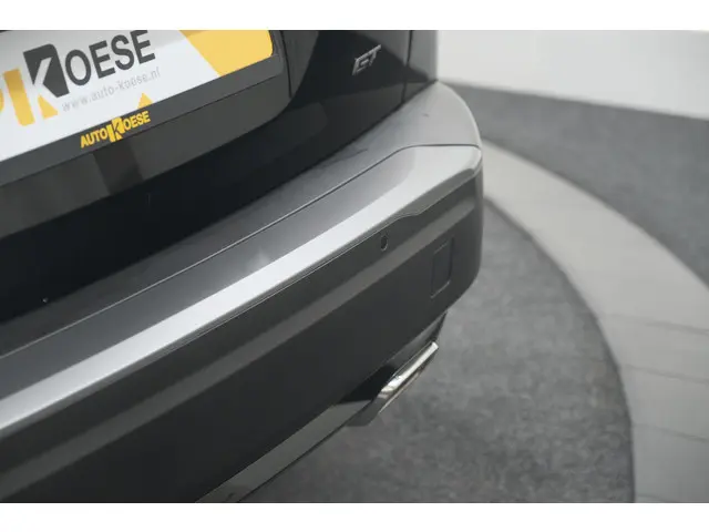 Peugeot 2008 PureTech 130 EAT8 GT 2024 Benzine 26