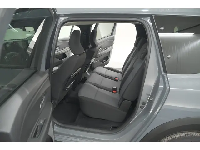 Dacia Jogger TCe 110 Extreme 2025 Benzine 31