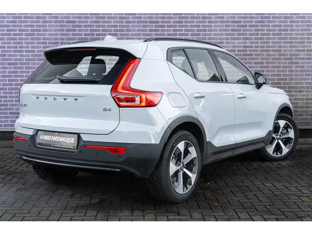 Volvo XC40 2.0 B4 Plus Dark 2025 Benzine 15