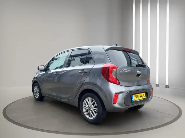 Kia Picanto 1.2 Dynamic Line 4 cyl 2021 Benzine 4