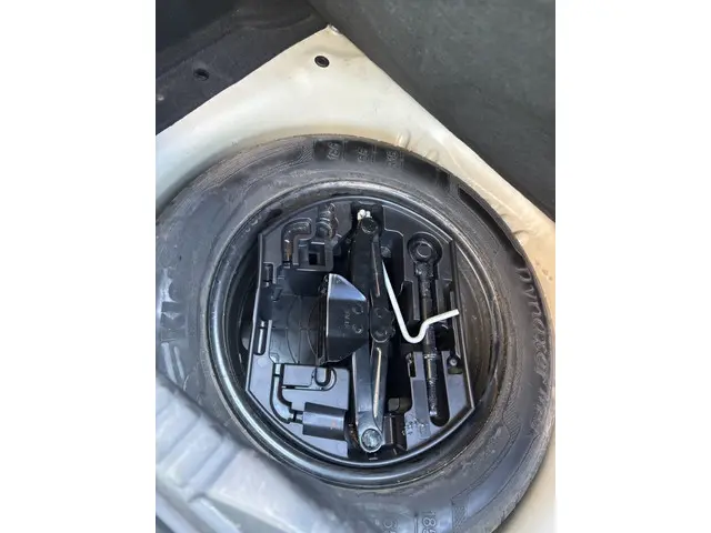 Citroën C3 1.2 SHINE WIT 158DKM 2017 Benzine 9