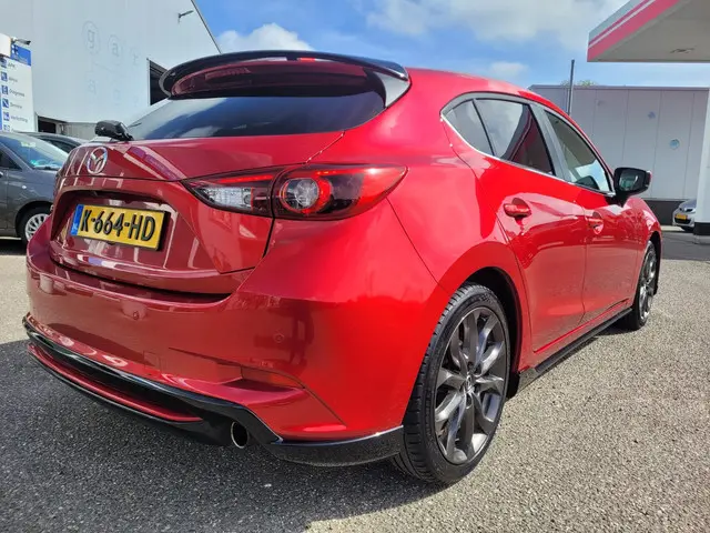 Mazda 3 2.0 SkyActiv-G 120 SkyLease 2017 Benzine 13