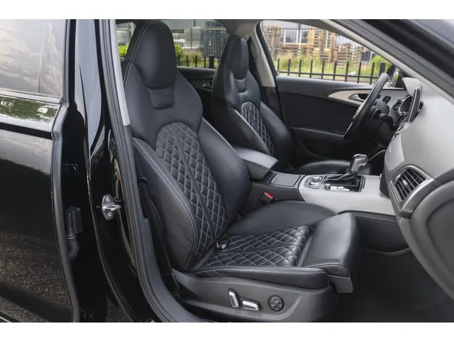 Audi S6 Avant 4.0 TFSI V8 450pk 2015 Benzine 12