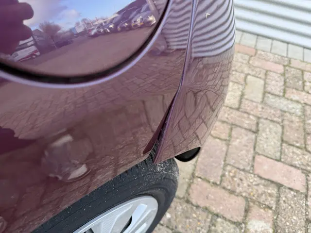 Peugeot 108 1.0 e-VTi Active 2016 Benzine 10