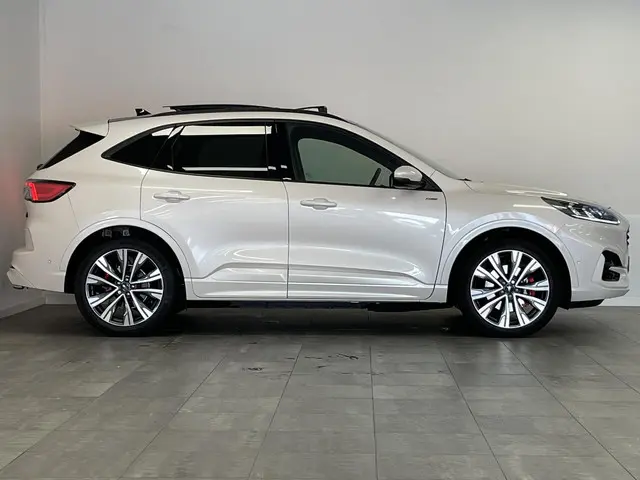 Ford Kuga 2.5 PHEV ST-Line X 2021 Hybride Benzine 6