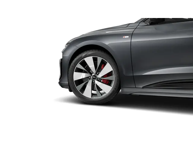 Audi A6 Avant e-tron 286 1AT S edition 2025 Elektrisch 17