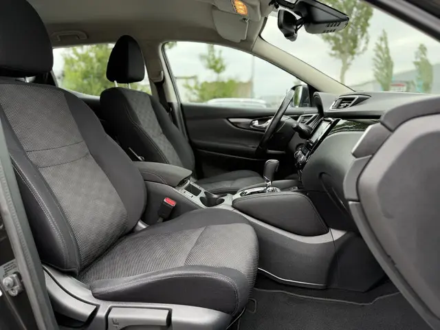 Nissan QASHQAI 1.2 Acenta 2015 Benzine 17