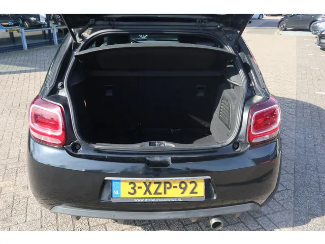 DS DS 3 1.2 PureTech Business 2014 Benzine 14