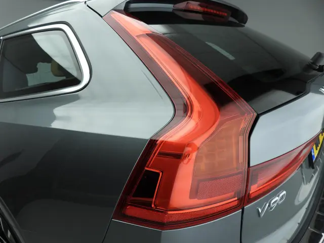 Volvo V90 2.0 T5 Momentum 2017 Benzine 41