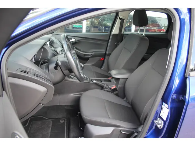 Ford Focus Wagon 1.0 Lease Edition 125 Pk 2017 Benzine 15