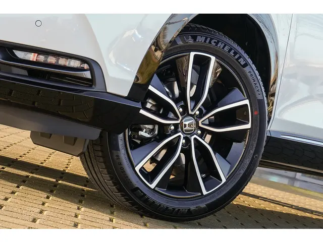 Honda HR-V 1.5i e:HEV ADVANCE 2023 Hybride Benzine 10