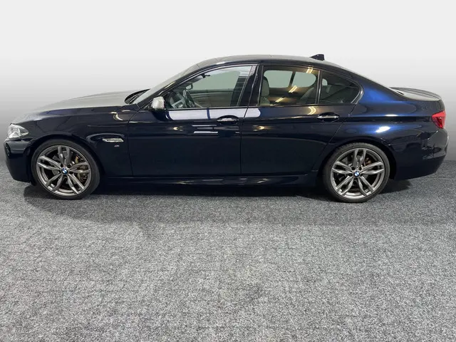 BMW 5 Serie M550xd 2014 Diesel 28