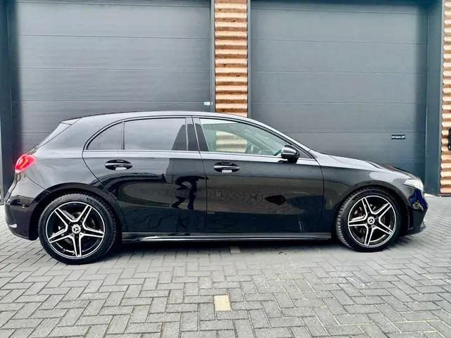 Mercedes-Benz A-Klasse 180 Premium Plus 2020 Benzine 6