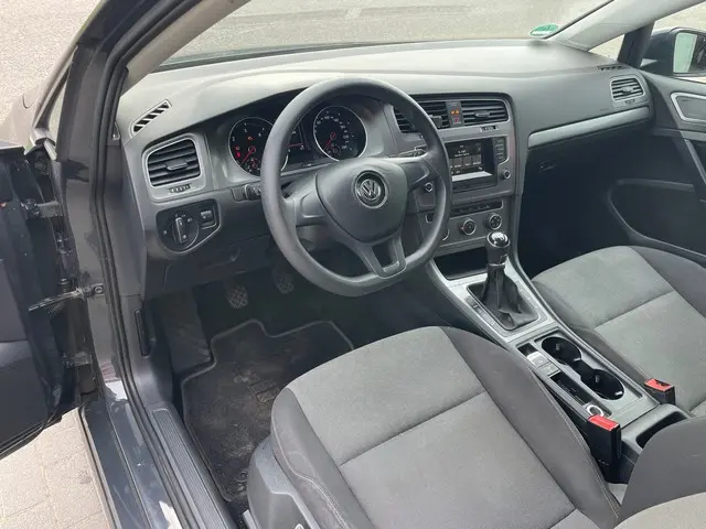 Volkswagen Golf 1.6 TDI Trendline 2015 Diesel 10
