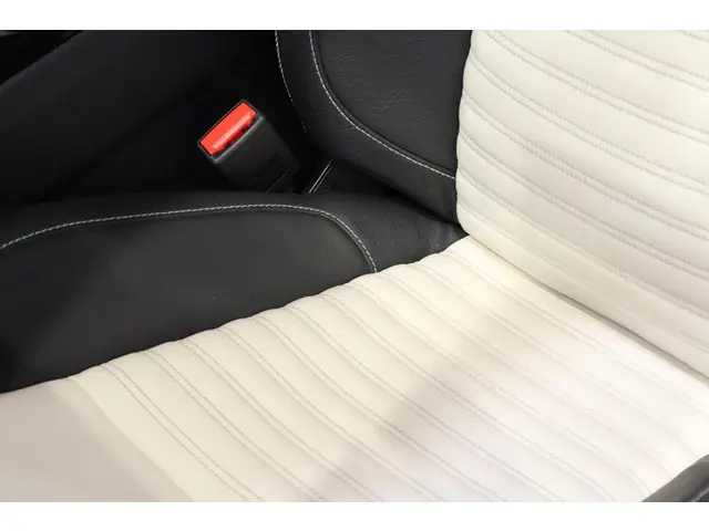 Mercedes-Benz GLE 500 e 4MATIC 2016 Hybride Benzine 10