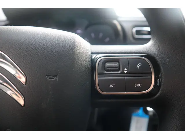Citroën C3 1.2 PureTech C-Series | CARPLAY | 2023 Benzine 8
