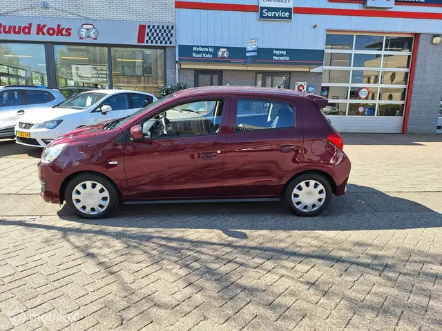 Mitsubishi Space Star 2