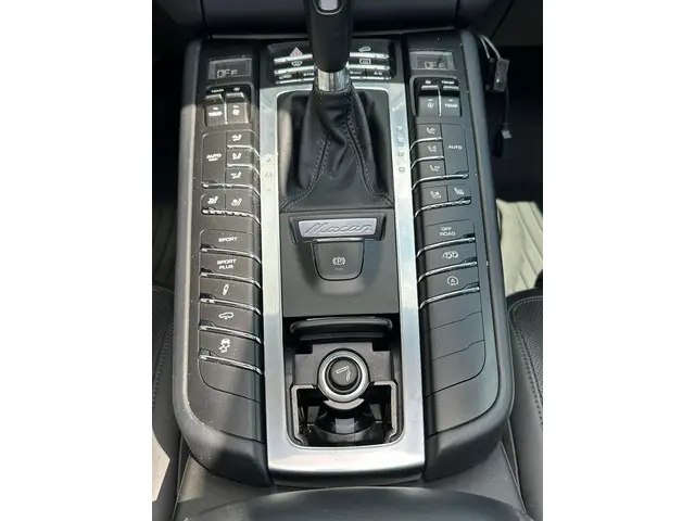 Porsche Macan 3.0 S | Full optie | 1 jaar apk | 2015 Benzine 10