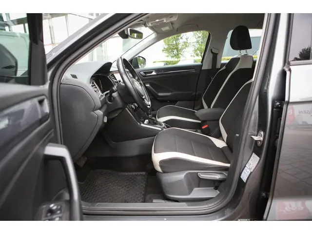 Volkswagen T-Roc 1.5 TSI Sport 2019 Benzine 5