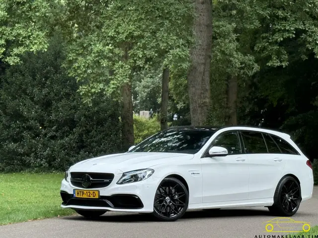 Mercedes-Benz C-Klasse Estate AMG 63 2016 Benzine 71