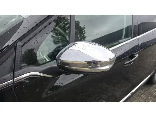 Peugeot 2008 1.2 VTi Allure Pack Premium Plus 2014 Benzine 11