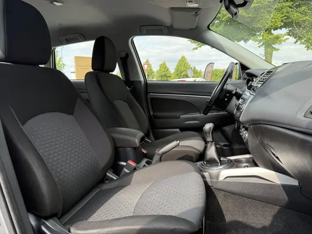 Mitsubishi ASX 1.6 Intro Edition ClearTec 2012 Benzine 7