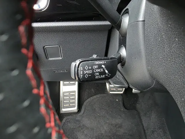 SEAT Ateca 1.5 TSI FR Business Intense 2019 Benzine 24