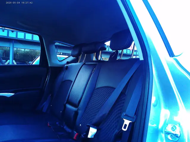 Nissan Note 1.2 DIG-S Tekna ( NAVI +Airco ) 2015 Benzine 21