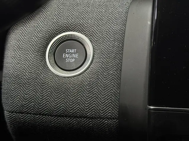 Renault Clio 1.0 TCe 90 GPF techno 2023 Benzine 21