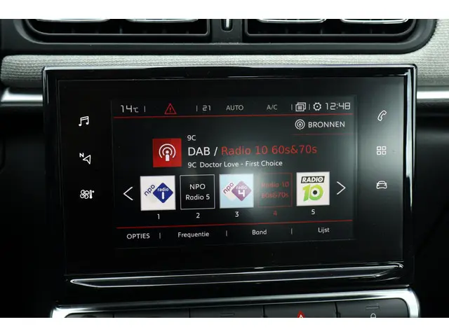 Citroën C3 1.2 PureTech S&S Shine / Camera 2017 Benzine 16