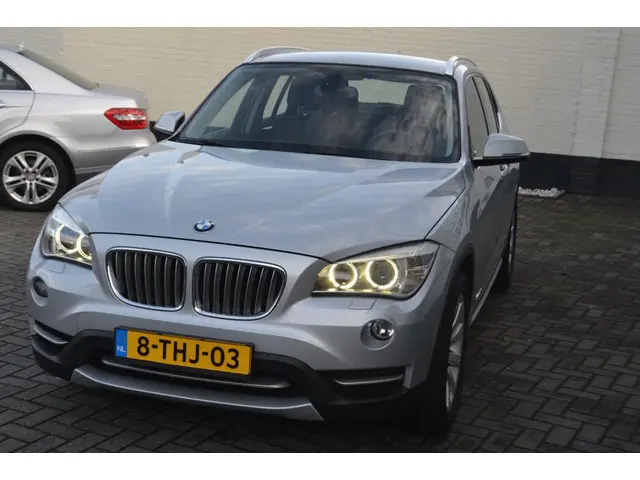 BMW X1 SDrive20i Business Super Nieuwstaat 2014 Benzine 2