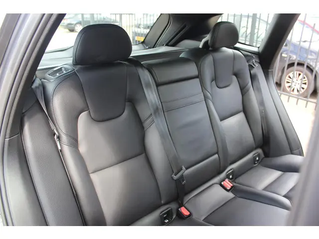 Volvo XC60 2.0 T5 AWD Inscription 2017 Benzine 21