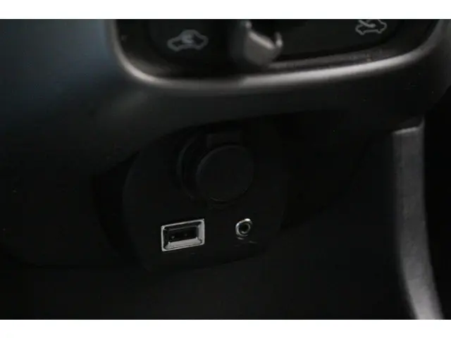 Toyota Aygo 1.0 VVT-i x-play 2020 Benzine 27