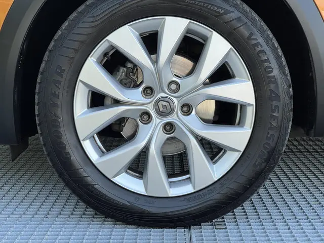 Renault Captur 1.3 TCe 130 Intens 2020 Benzine 24