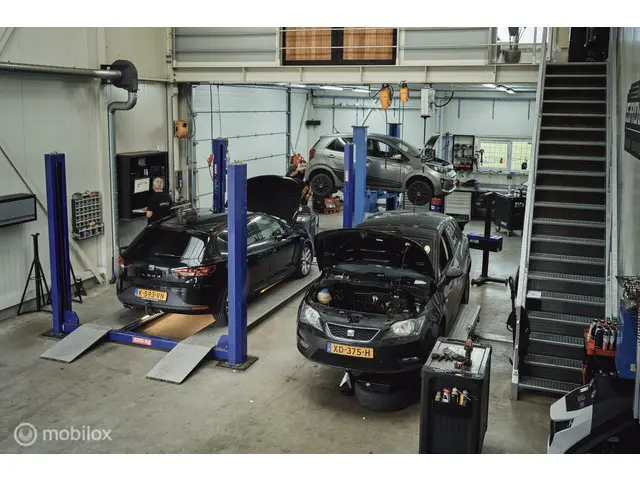 Peugeot 308 SW 1.2 PureTech Allure AUTOMAAT 2016 Benzine 32