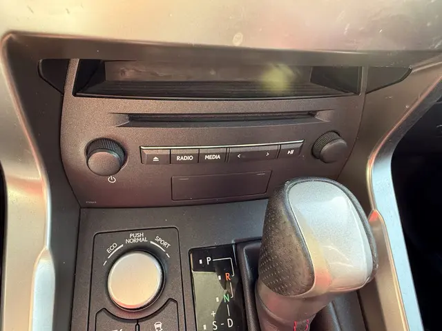 Lexus NX 300h AWD F Sport Line 2014 Hybride Benzine 30