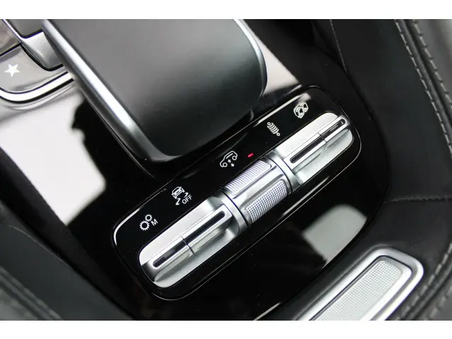 Mercedes-Benz GLE Coupé AMG 53 4MATIC+ 2021 Benzine 23